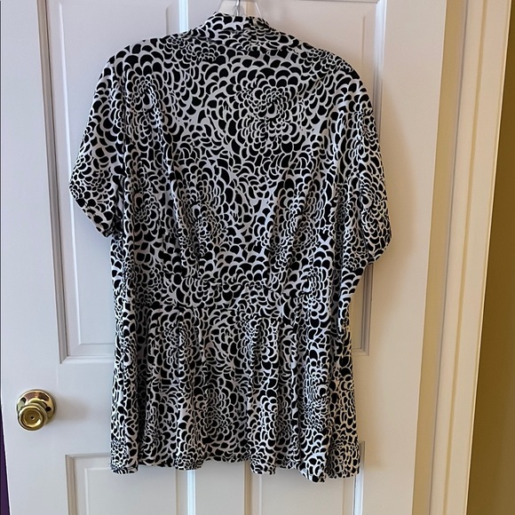 Black and White Print Top and Pants Set - Picture 2 of 4